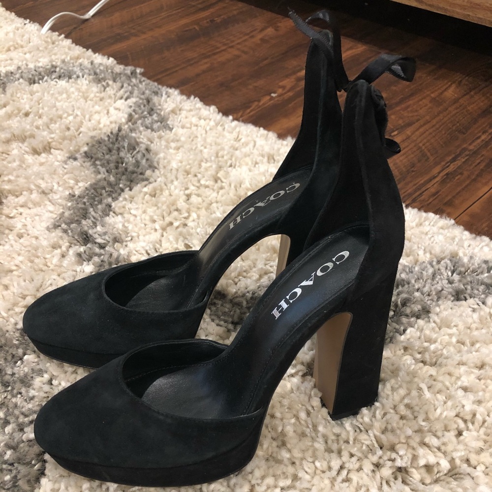 COACH HEELS - LIKE NEW